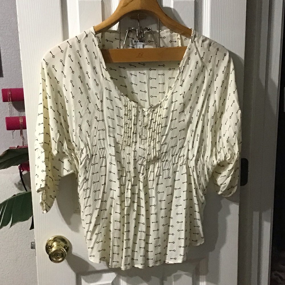 Creme blouse